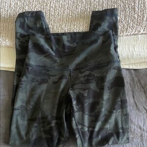 Lululemon Athletica Camo leggings